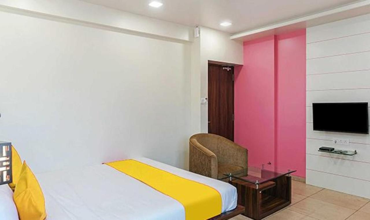 Fabhotel Karishma Palace Supe Exterior photo