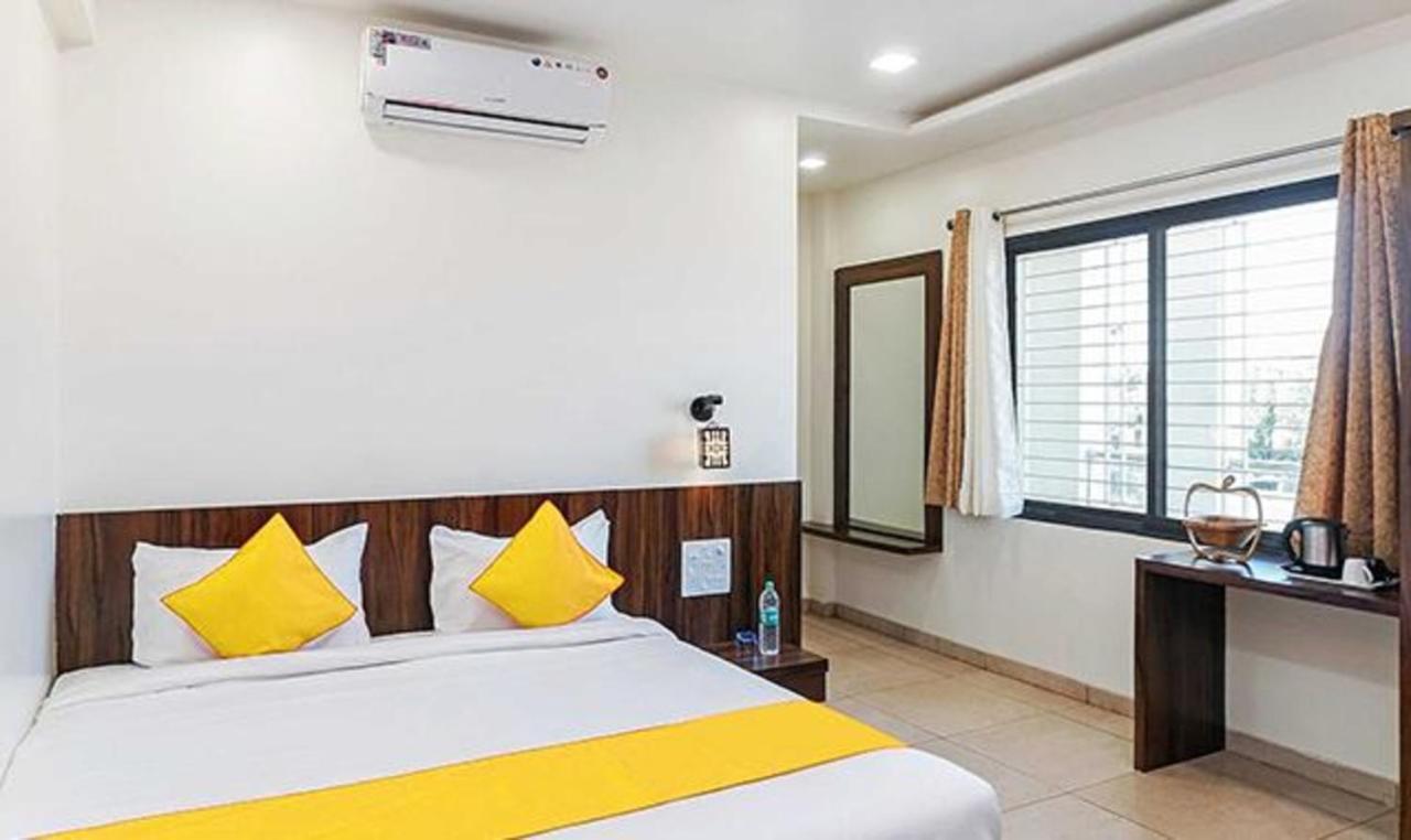 Fabhotel Karishma Palace Supe Exterior photo